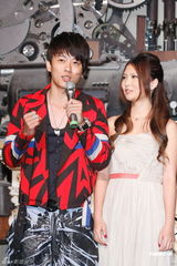 组图：邬祯琳新碟致敬偶像 周杰伦赞助场地费