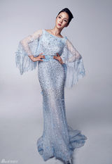 组图：周恒乐熟女写真曝光 造型冷艳气场足