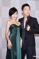 高清图：小S秀礼服上围丰满 放言金曲奖要露点抢镜