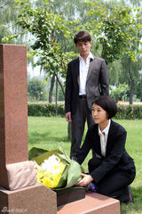 组图：霍建华刘思言《感动生命》演绎荧屏情侣