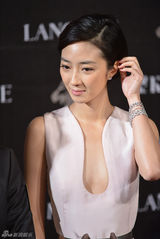 高清组图：第49届金马奖红毯星光闪耀