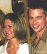 组图：盘点安妮斯顿与前夫皮特昔日甜蜜瞬间