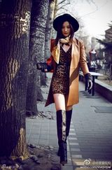 明星爱街拍第19期：女星丝巾VS男星领结搭配