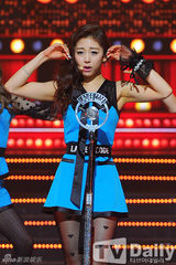 组图：昭宥郑基高MCD夺冠 宣美回归再跳光脚舞