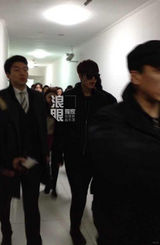 独家：春晚联排苏菲-玛索首亮相 李敏镐深情