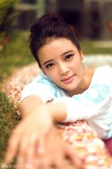 组图：张璇夏季风情大片展别样魅力