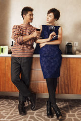 组图：田亮叶一茜游乐园回味甜蜜时光