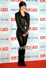 组图：郑俊浩赵允熙郑妮可等出席美剧频道开播式