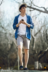 组图：迟帅英伦范儿写真阳光帅气