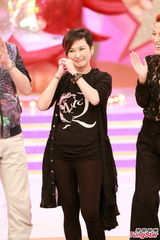 组图：《超级无敌奖门人》张达明邓丽欣被整