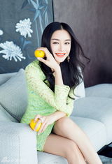 组图：秦岚时尚大片集锦风格迥异