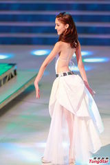 组图：港姐陈凯琳夺冠 蔡思贝刘佩玥分获亚季军