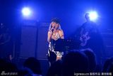 组图：凯莉-米洛伦敦性感开唱 网袜热裤吼翻全场