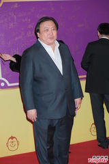 组图：曾志伟六十大寿庆宴成龙赵本山等齐贺