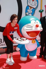 组图：张可颐自曝有老外追求 否认闪婚可能