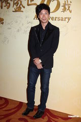 组图：陈炜自曝遭遇灵异事件 新剧演反派挑战自我