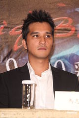 组图：《赛德克巴莱》台北宣传 魏德圣徐若瑄谈甘苦