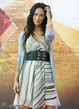 高清组图：《变形金刚2》韩国记者会 梅根-福克斯抢镜