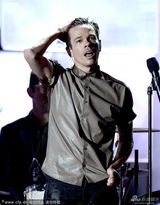 组图：Fun乐队获格莱美综合类年度最佳歌曲奖