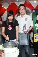 组图：马浚伟自曝是煮夫 期望与前女友复合