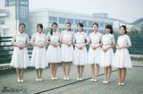 组图：浙大礼仪队美女白裙照走红 多为理工学霸