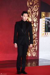 高清组图：李敏镐朴有天等助阵SBS演技大赏