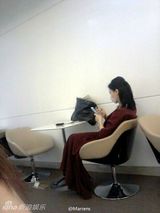 组图：王菲离婚后现身 过往奇装异服造型盘点