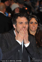 幻灯图集：《关门岛》首映 莱昂纳多亮相成焦点