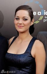 幻灯：《盗梦空间》洛杉矶首映 莱昂纳多左拥右抱