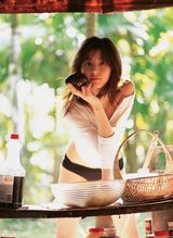 组图：日本女星杉本有美夏日清凉写真