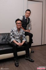 组图：甄子丹郑中基合拍电影 挑战耐力忍臭斗嘴