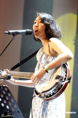 组图：简单生活节台北开唱 张震岳陈绮贞等轮番上阵