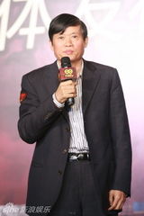 组图：李宇春续约天娱 推出新歌《序幕》