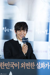 独家高清：全度妍高洙宣传新片《回家的路》