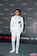 组图：彭于晏出席品牌活动 一身白衣帅气抢镜