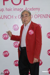 组图：女优吉泽明步来港避传媒 微博遭网友抗议