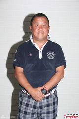 组图：曾志伟开发布会辞去演员协会会长一职