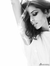 高清组图：谢丽尔-科尔登封面 化身美神维纳斯