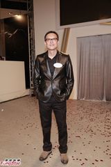 组图：刘伟强了解黄晓明脚伤 不信艺人朋友吸毒