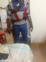 组图：网友定制山寨美队制服 自黑引网友吐槽