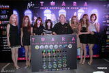 组图：韩女团T-ara来港开唱 拒绝回应排斥前队友事件