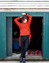 组图：韩星郑日宇加拿大拍写真 尽展阳光大男孩本色