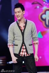 组图：《快乐大本营》冯绍峰杨幂上演搞笑浪漫求婚