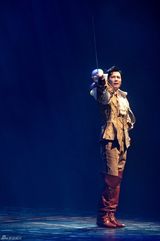 高清组图：Jun.K誉恩音乐剧《三剑客》谱恋曲