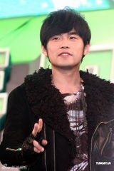 组图：《青蜂侠》台北首映 周杰伦独领风骚