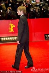 组图：《特别响，非常近》柏林首映童星可爱抢镜