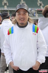 组图：TVB众艺人参与百万行慈善