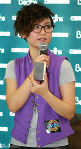 高清组图：周笔畅自创品牌晋升老板 付辛博助阵