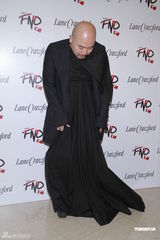 组图：天王嫂熊黛林PK吴彦祖美妻Lisa.S