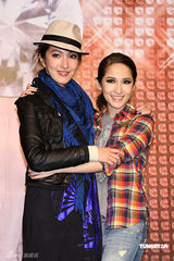 幻灯图集：萧亚轩庆功 表示已完成母亲对其期许